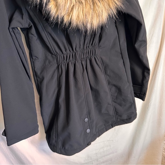 Canada Weathergear Black Coat. - Picture 16 of 16